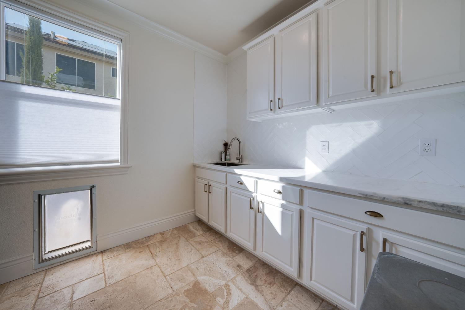 Detail Gallery Image 71 of 98 For 4541 Longview Dr, Rocklin,  CA 95677 - 5 Beds | 4/1 Baths