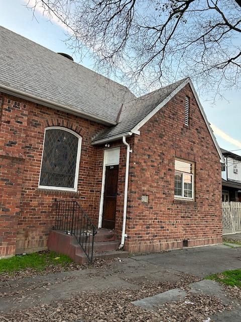 Detail Gallery Image 3 of 21 For 315 N Sierra Nevada St, Stockton,  CA 95205 - – Beds | – Baths