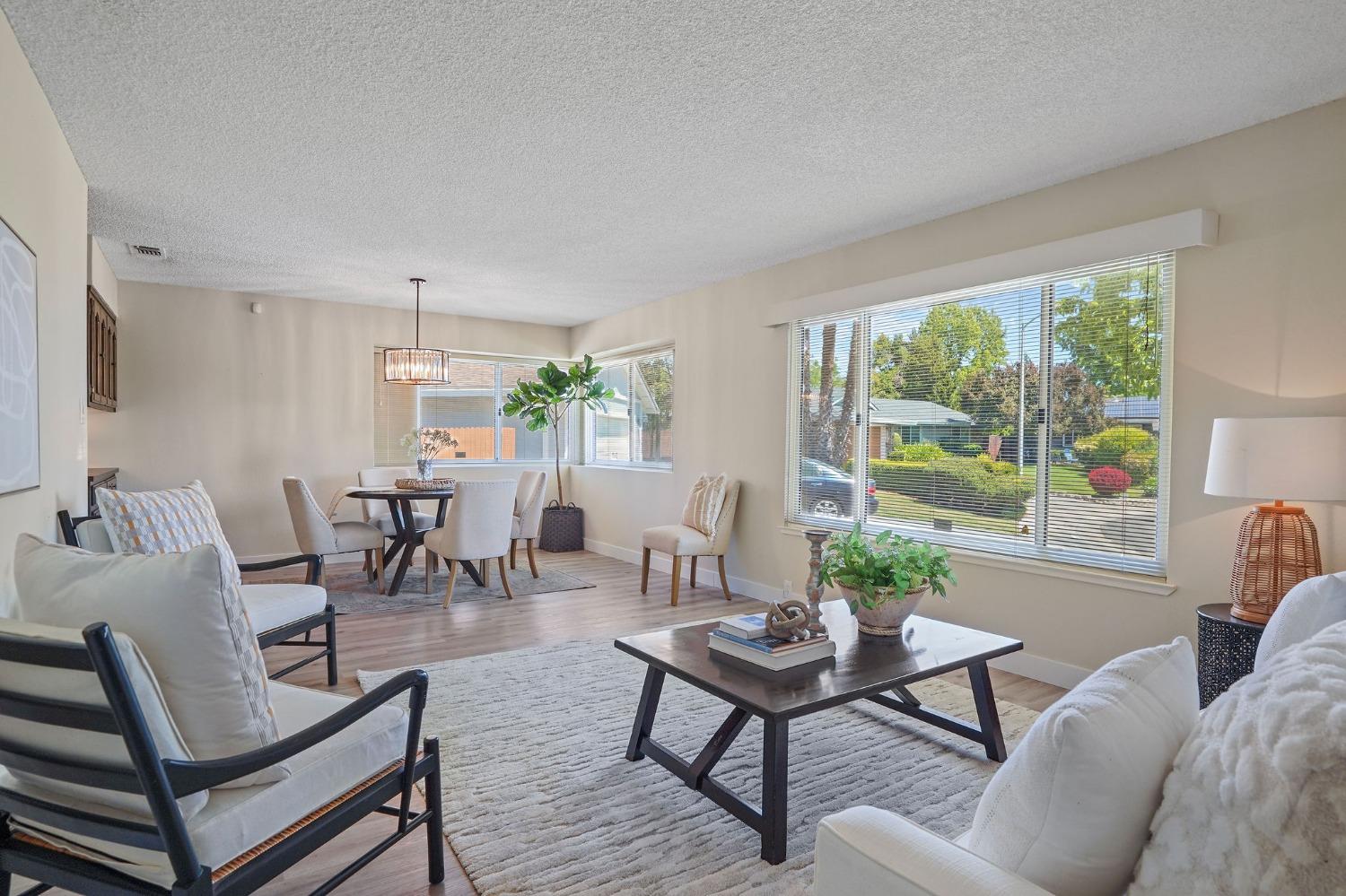 Detail Gallery Image 2 of 28 For 3439 Whitnor Ct, Sacramento,  CA 95821 - 3 Beds | 2 Baths