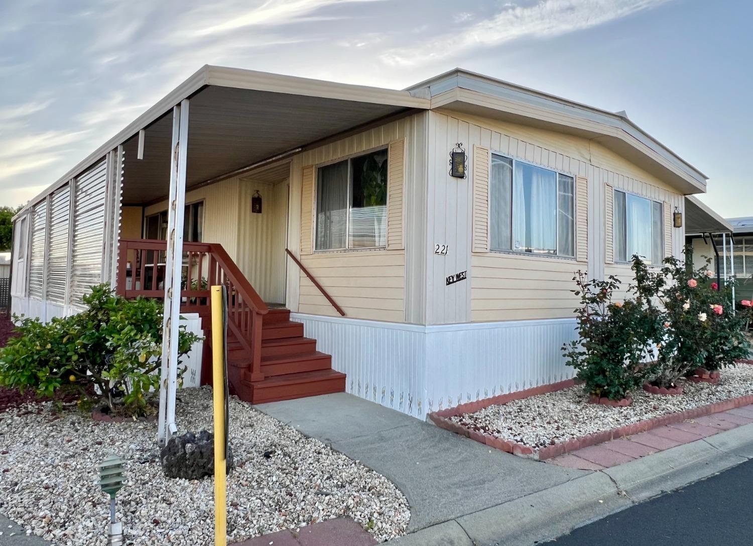 Detail Gallery Image 19 of 22 For 1150 W Winton Ave 221, Hayward,  CA 94545 - 2 Beds | 2 Baths