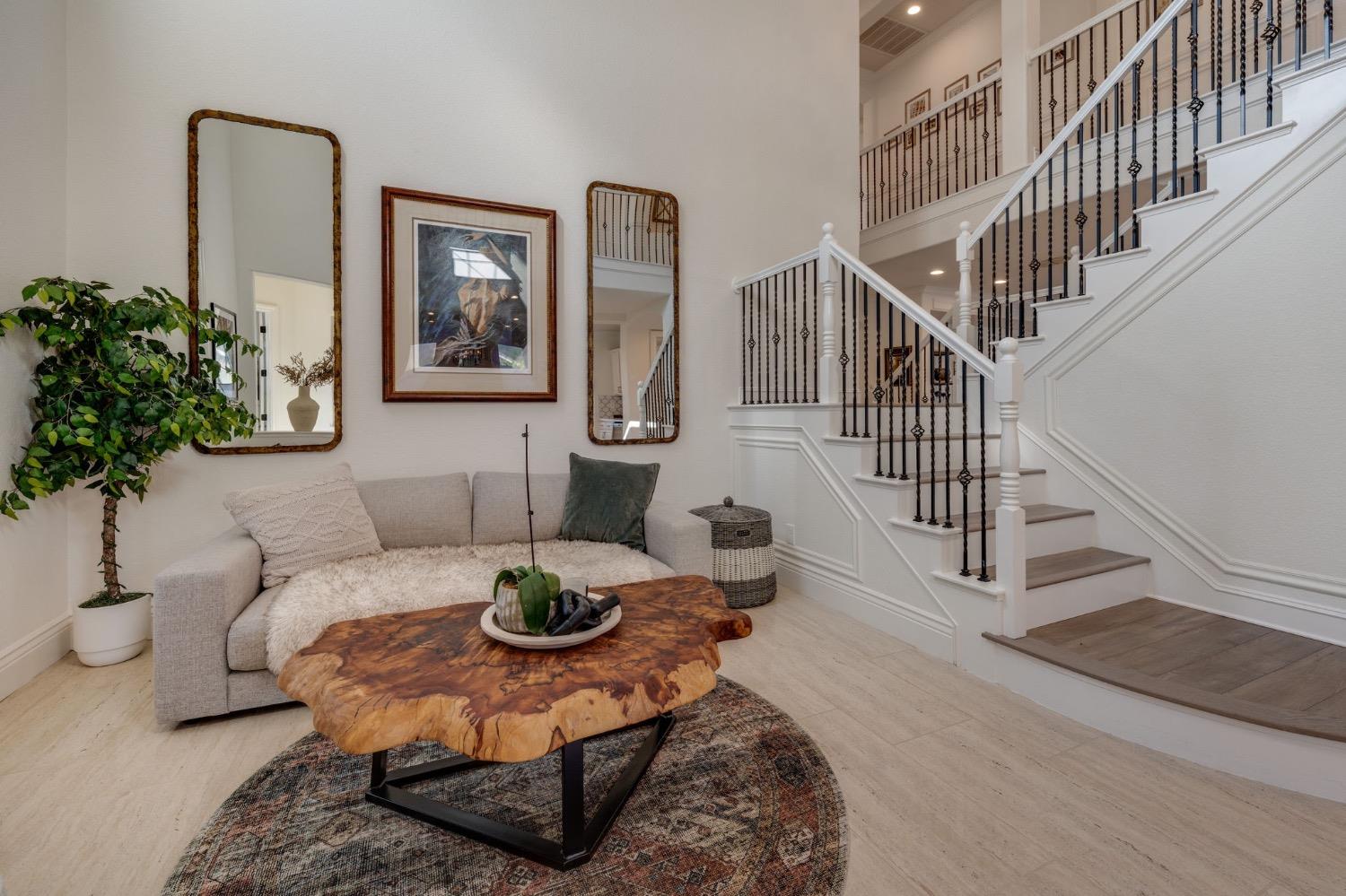 Detail Gallery Image 12 of 98 For 4541 Longview Dr, Rocklin,  CA 95677 - 5 Beds | 4/1 Baths
