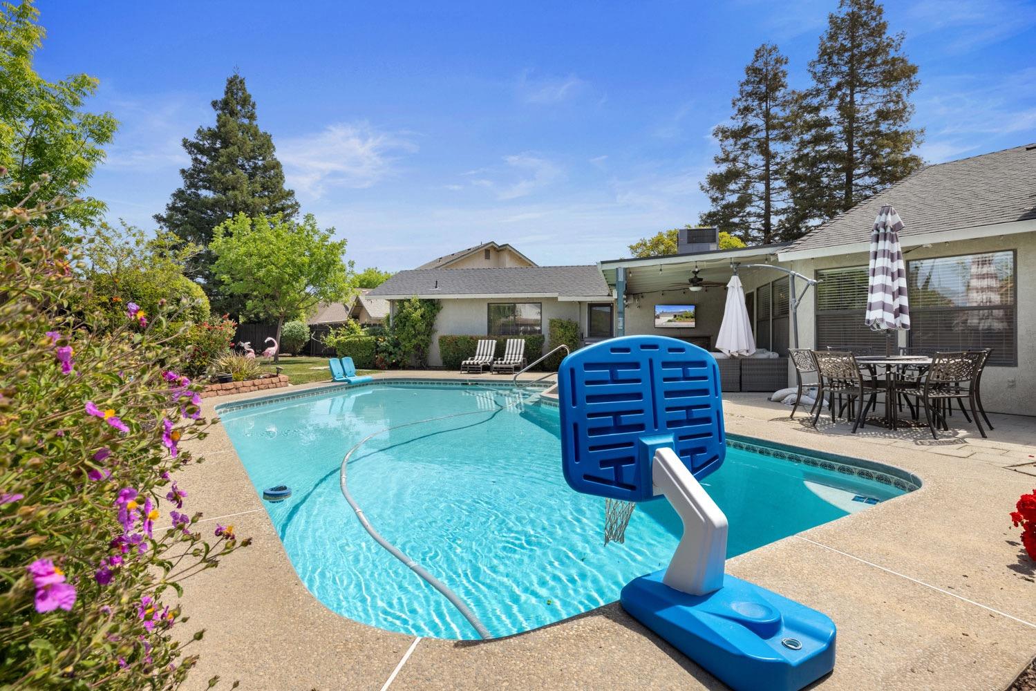 Berea Drive, Turlock, California image 39