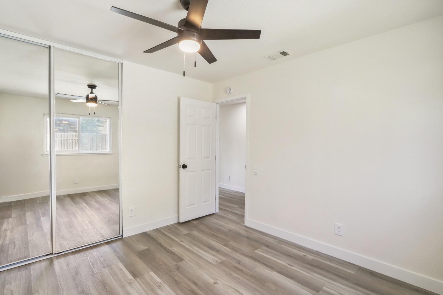 Rainbow River Court, Rancho Cordova, California image 31