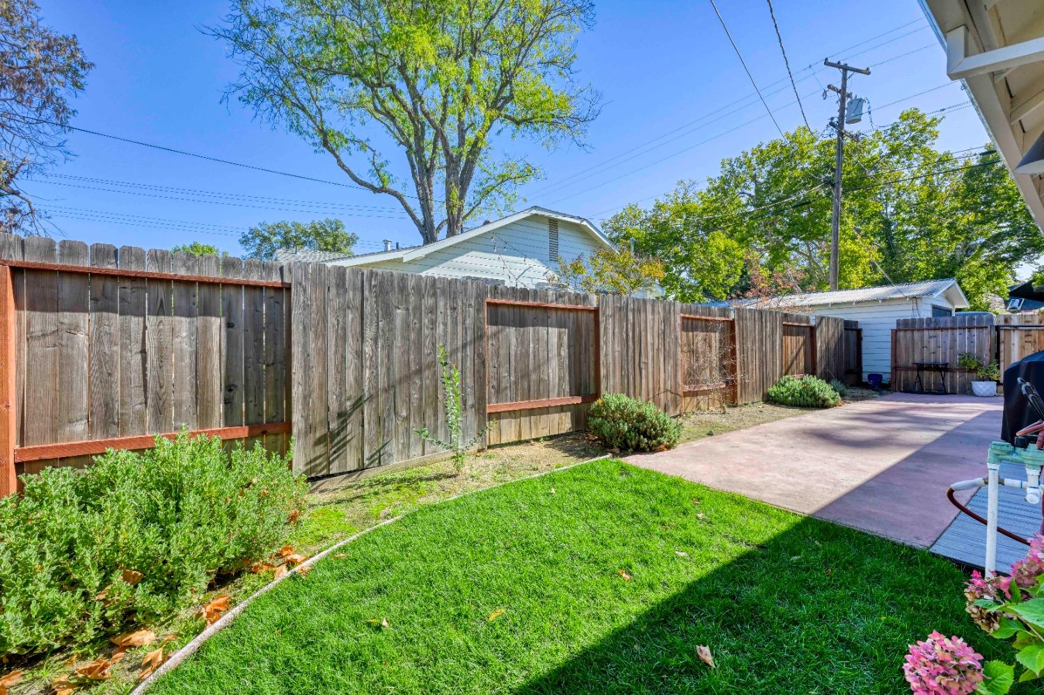Coloma Street, Folsom, California image 36