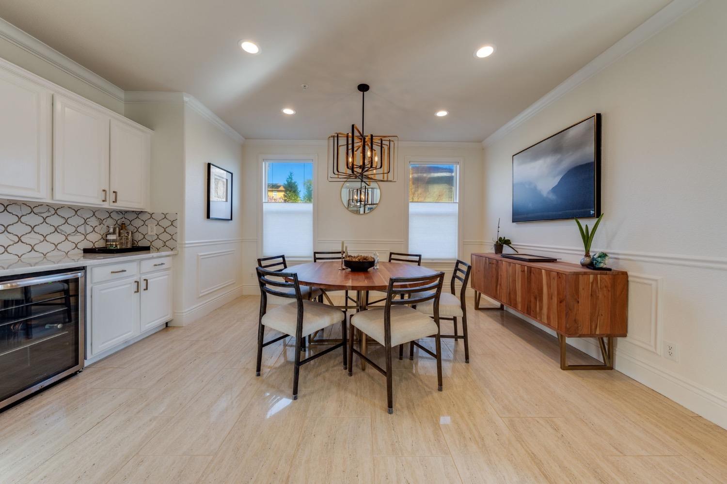 Detail Gallery Image 16 of 98 For 4541 Longview Dr, Rocklin,  CA 95677 - 5 Beds | 4/1 Baths
