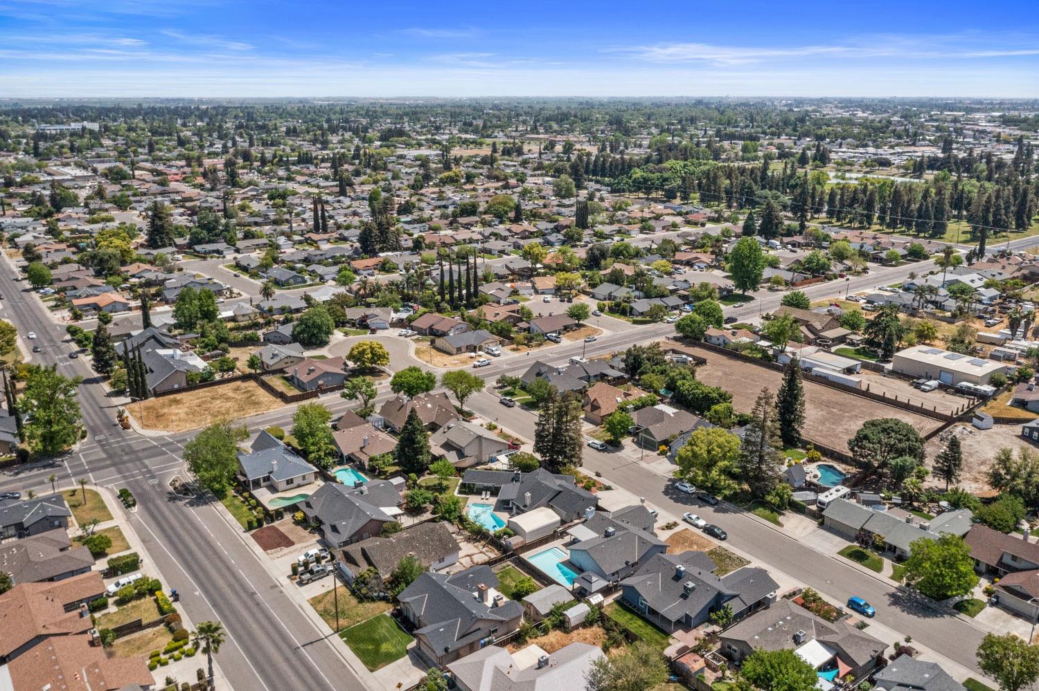 Berea Drive, Turlock, California image 46