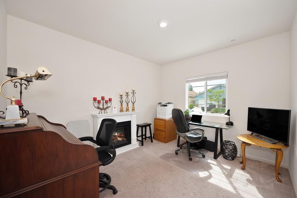 Detail Gallery Image 17 of 33 For 7457 Sobon Ln, Rancho Murieta,  CA 95683 - 3 Beds | 3 Baths