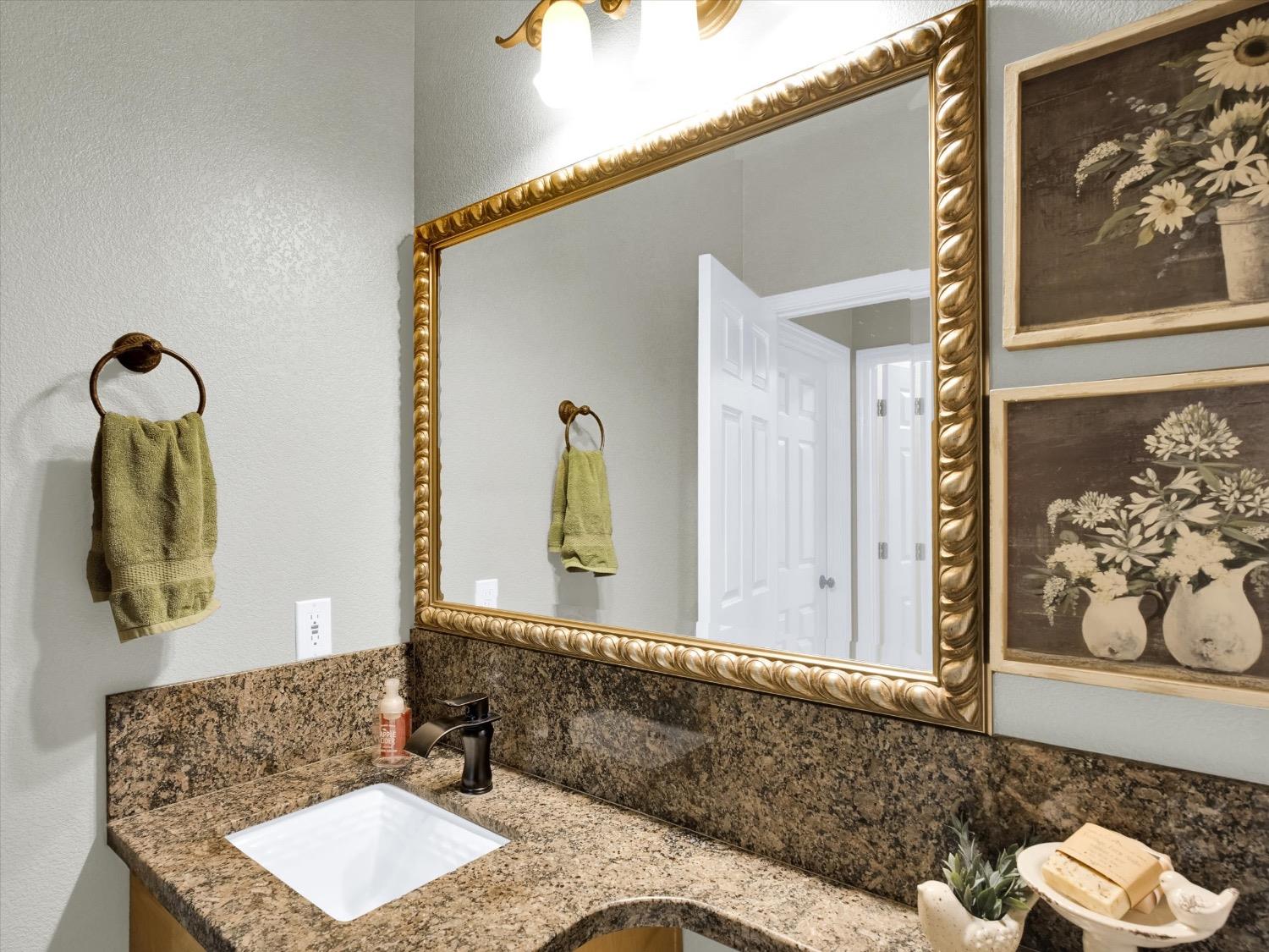 Detail Gallery Image 25 of 73 For 661 Simeon Ct, Ripon,  CA 95366 - 5 Beds | 3 Baths