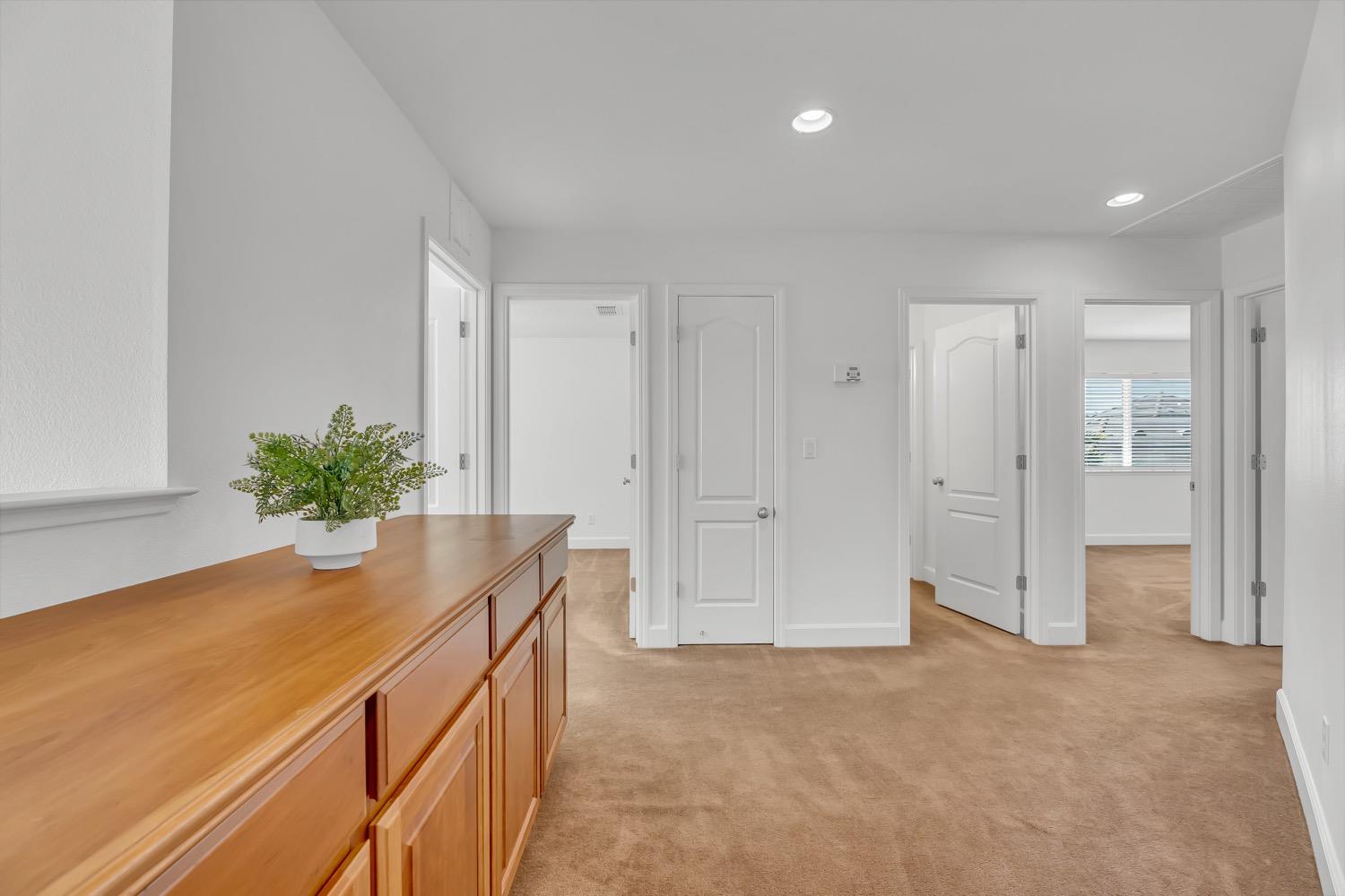 Detail Gallery Image 32 of 50 For 1873 Redondo Rd, West Sacramento,  CA 95691 - 5 Beds | 3/1 Baths