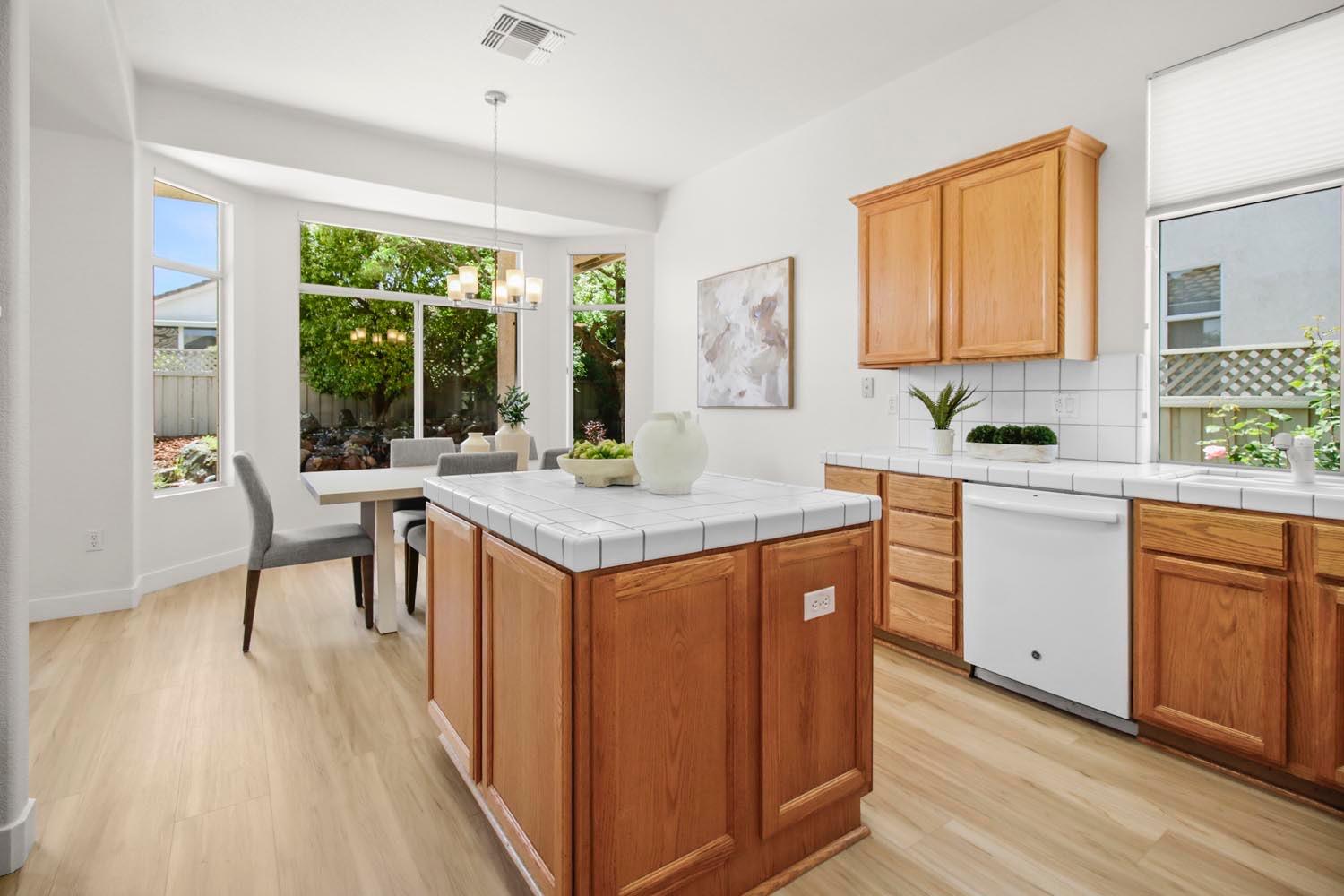 Dreamgarden Loop, Roseville, California image 25