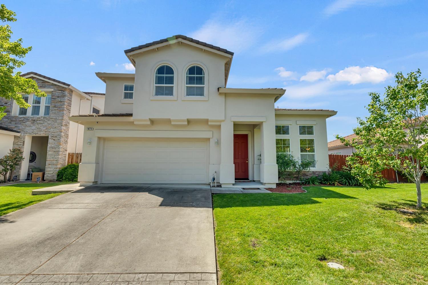Detail Gallery Image 2 of 50 For 1873 Redondo Rd, West Sacramento,  CA 95691 - 5 Beds | 3/1 Baths
