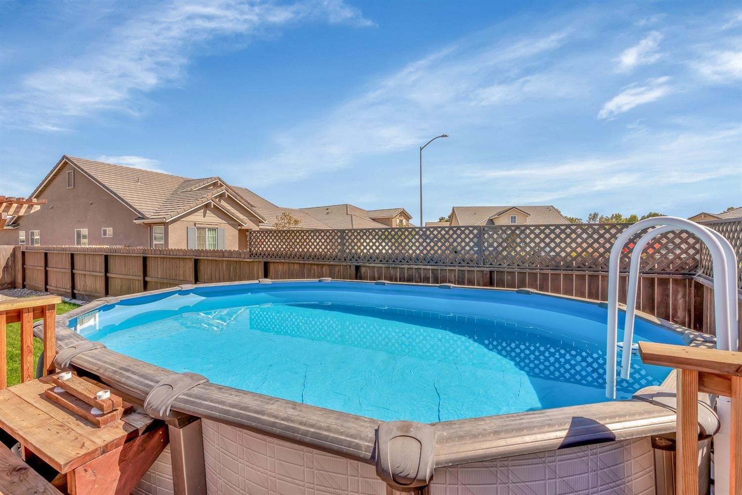 1824 Felsite St, Los Banos, California image 2