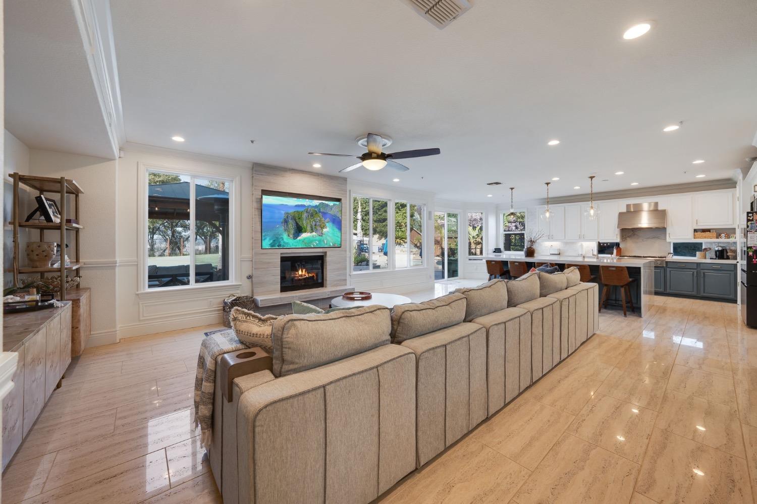 Detail Gallery Image 30 of 98 For 4541 Longview Dr, Rocklin,  CA 95677 - 5 Beds | 4/1 Baths