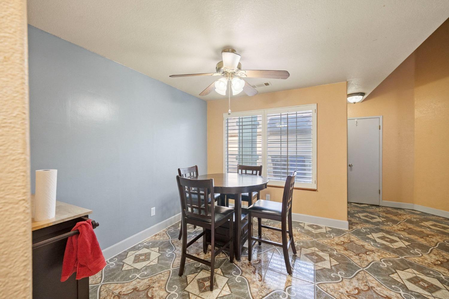 Ricardo Way, Modesto, California image 11