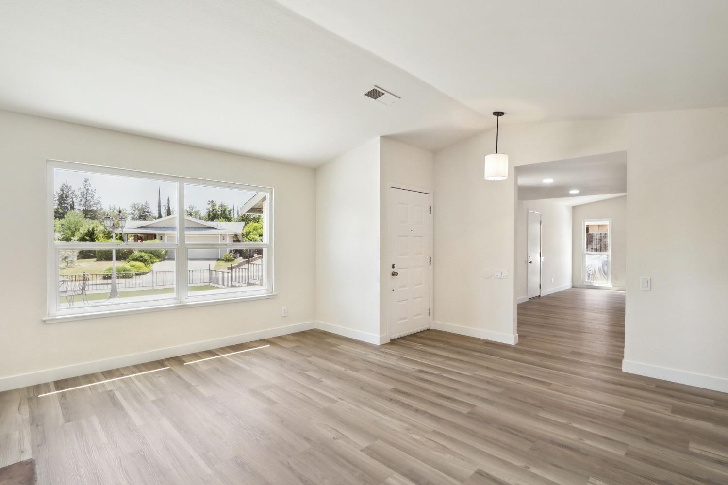 Rainbow River Court, Rancho Cordova, California image 7