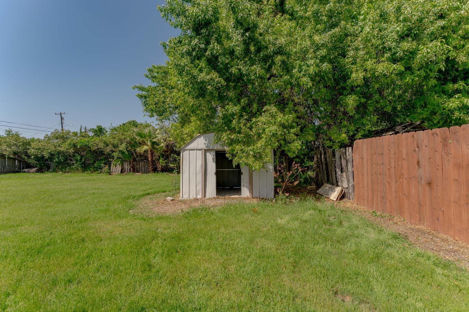 Detail Gallery Image 31 of 33 For 1887 Beverly Ave, Olivehurst,  CA 95961 - 3 Beds | 2 Baths