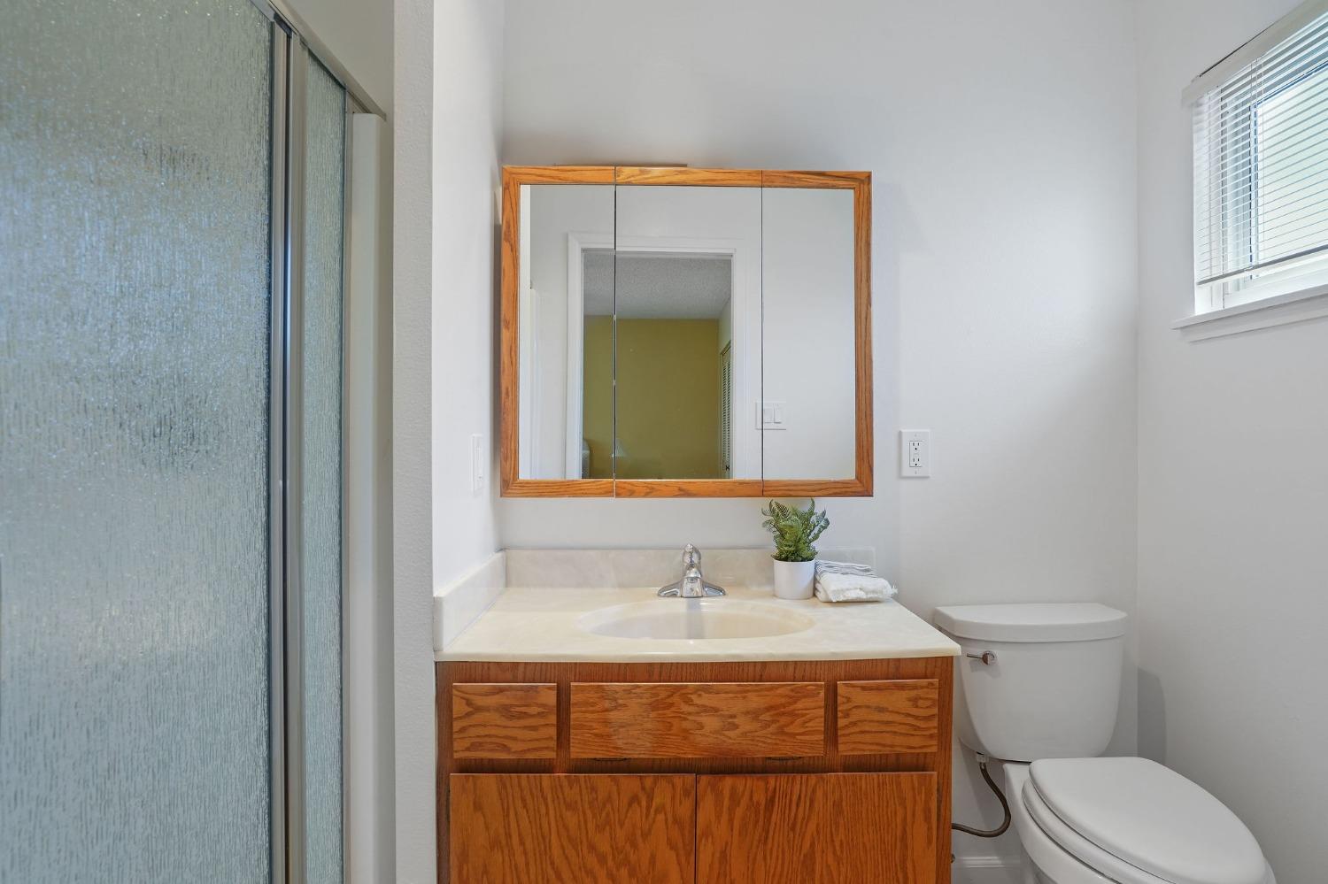 Detail Gallery Image 18 of 28 For 3439 Whitnor Ct, Sacramento,  CA 95821 - 3 Beds | 2 Baths