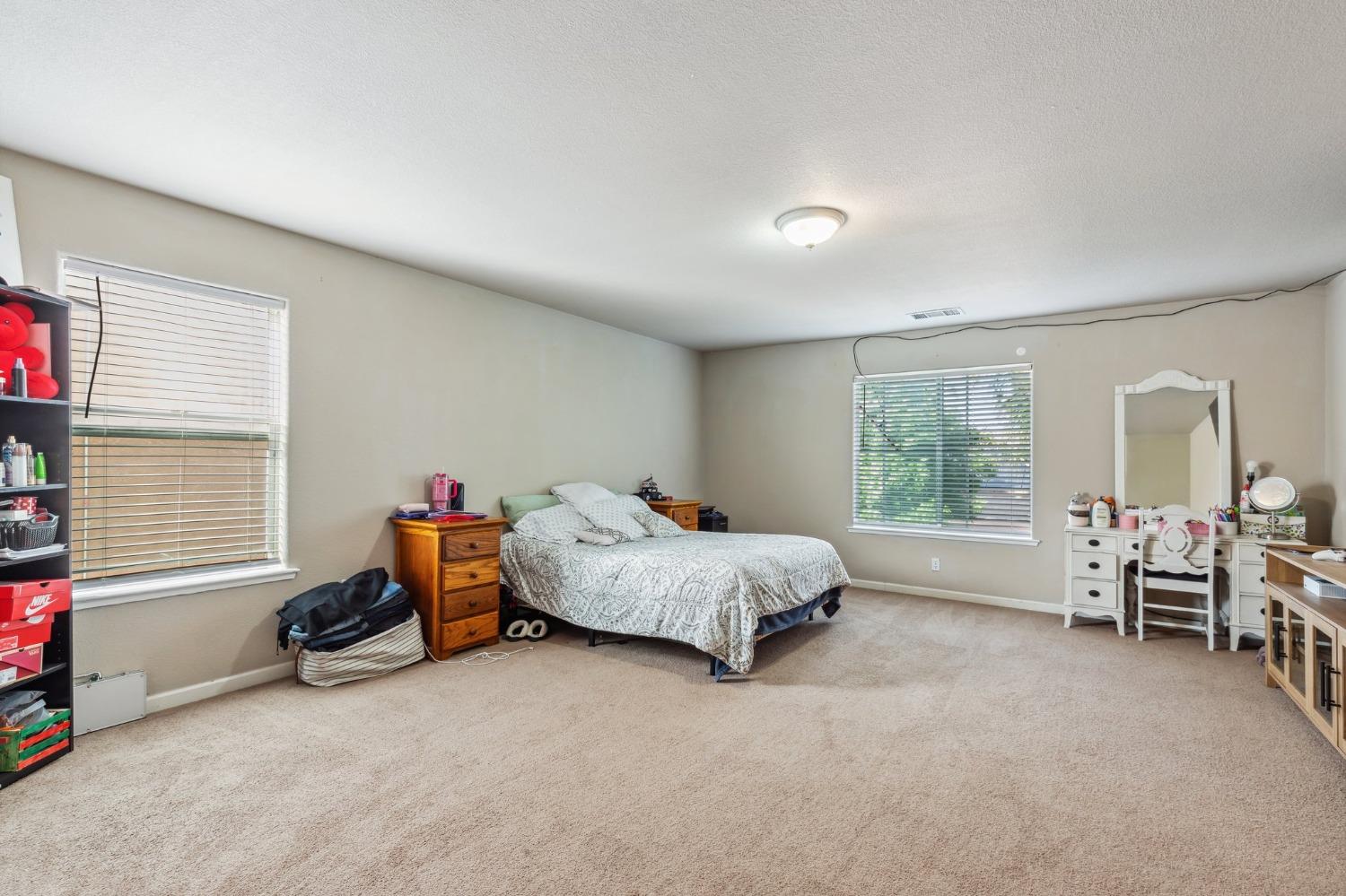 Detail Gallery Image 21 of 37 For 748 Heron Dr, Los Banos,  CA 93635 - 5 Beds | 3 Baths