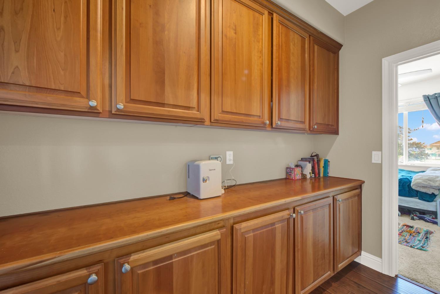 Detail Gallery Image 44 of 82 For 33565 Wildwing Dr, Woodland,  CA 95695 - 4 Beds | 2/1 Baths