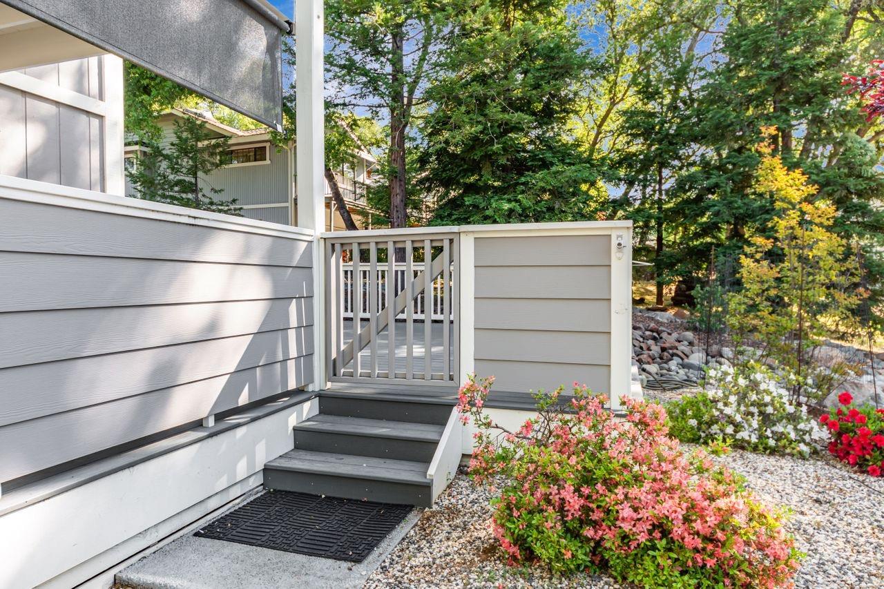 Detail Gallery Image 57 of 66 For 13672 Strawberry Cir, Penn Valley,  CA 95946 - 3 Beds | 2/1 Baths