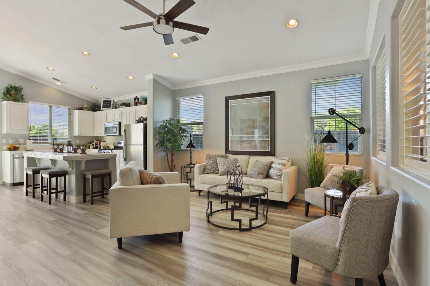 Detail Gallery Image 5 of 25 For 4714 Monarch Ln, Tracy,  CA 95377 - 3 Beds | 2 Baths