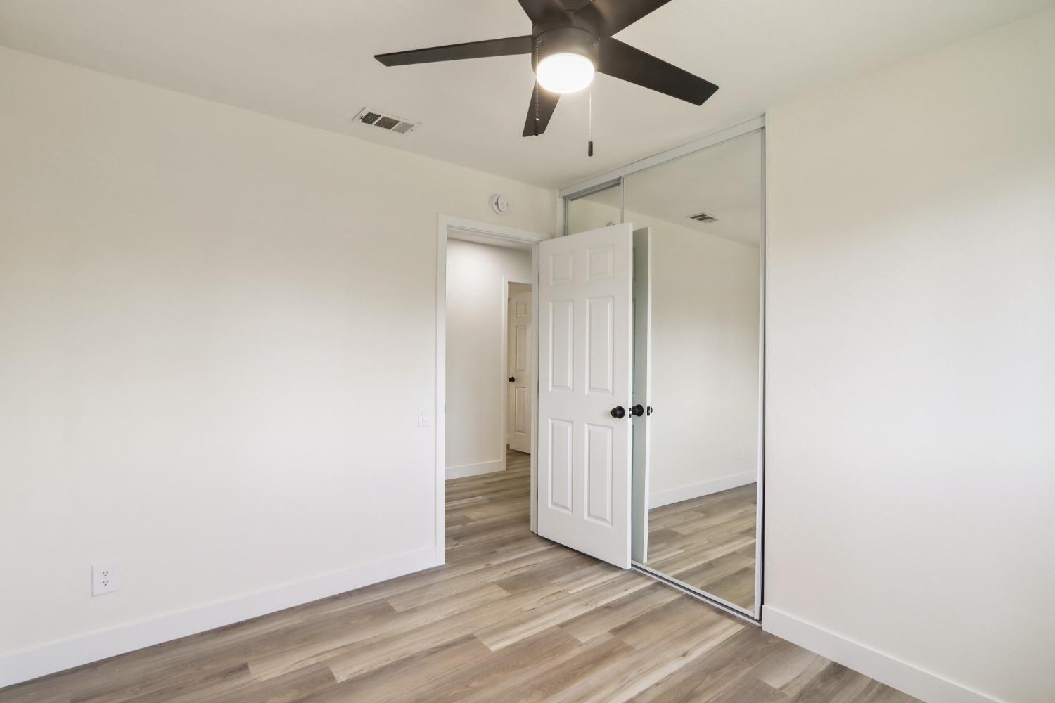 Rainbow River Court, Rancho Cordova, California image 28