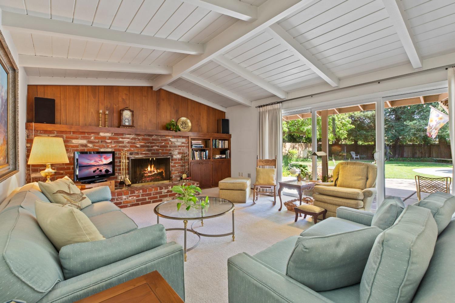 Detail Gallery Image 8 of 50 For 928 Terrace Pl, Modesto,  CA 95350 - 3 Beds | 2 Baths