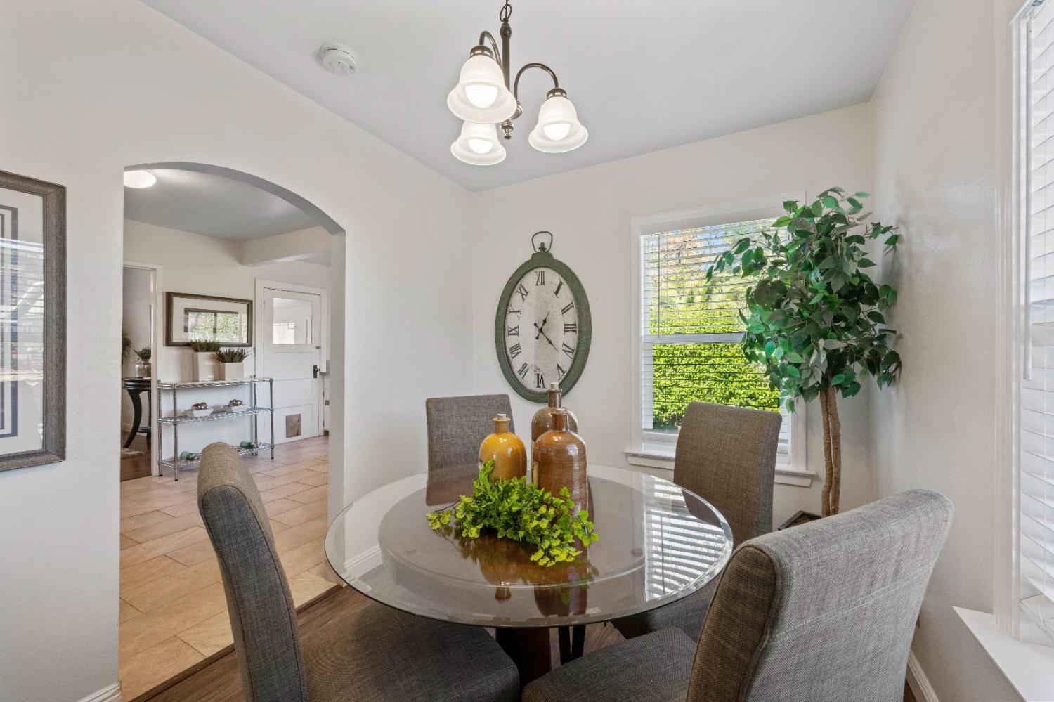 Coloma Street, Folsom, California image 10