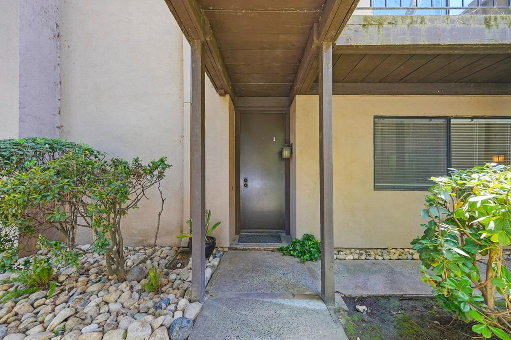 Photo #12: 225051785 Listing: Photo #12