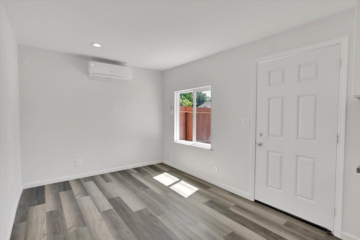 Detail Gallery Image 5 of 24 For 1670 Magnolia, Gridley,  CA 95948 - 2 Beds | 1 Baths