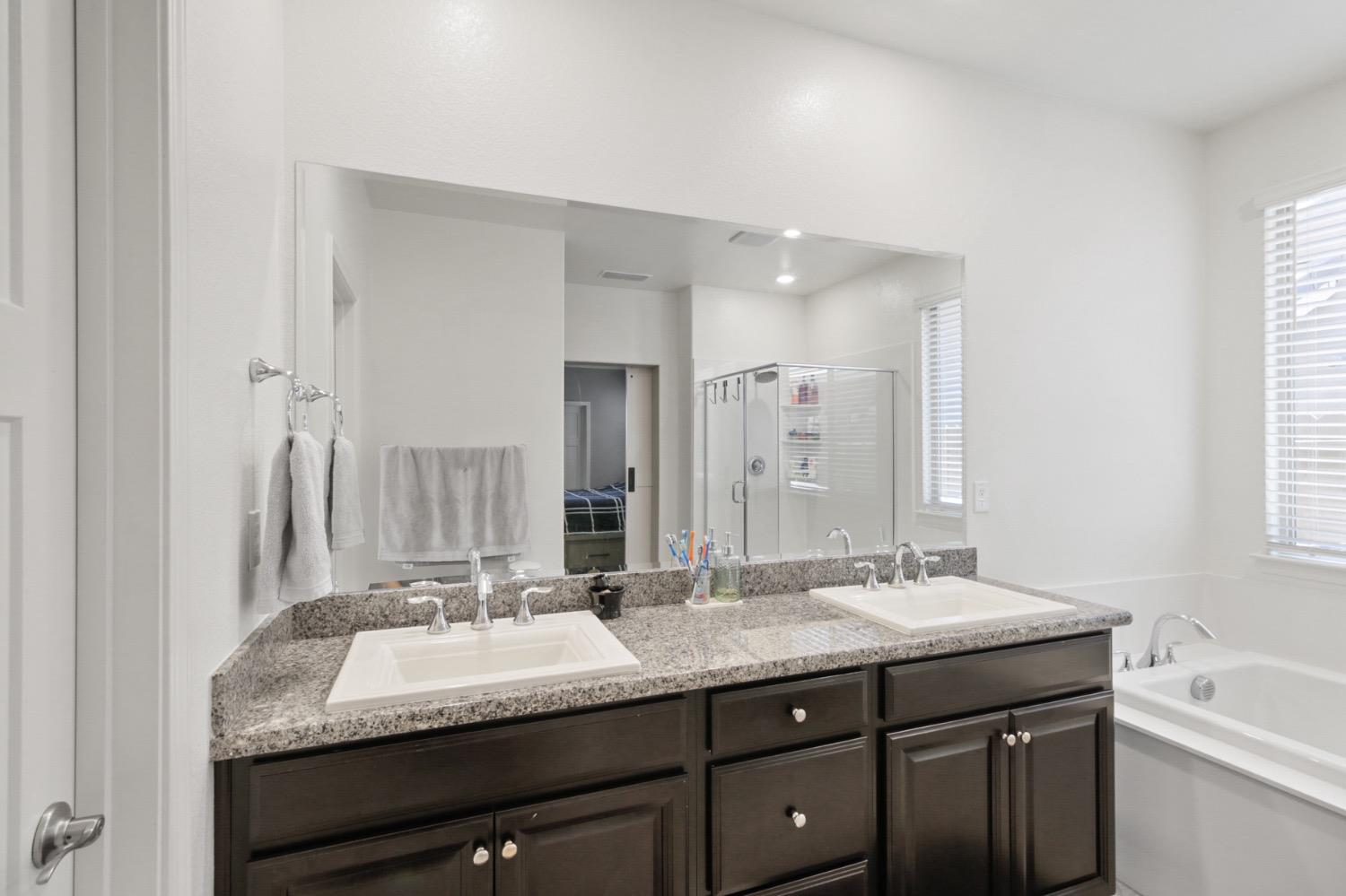 Evanston Way, Rancho Cordova, California image 33