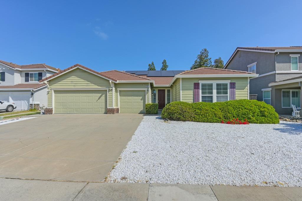 Tarpan Court, Elk Grove, California image 2
