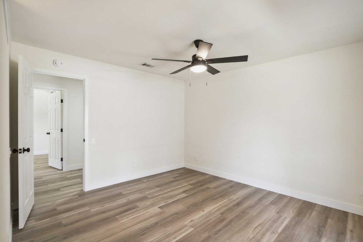 Rainbow River Court, Rancho Cordova, California image 23