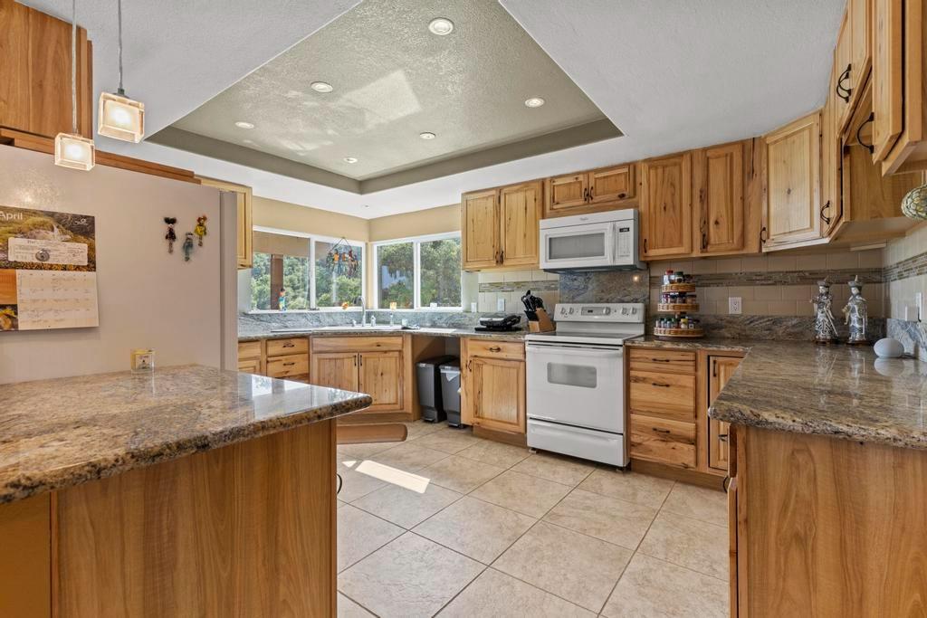 Detail Gallery Image 14 of 64 For 11147 Township, Browns Valley,  CA 95918 - 3 Beds | 2 Baths