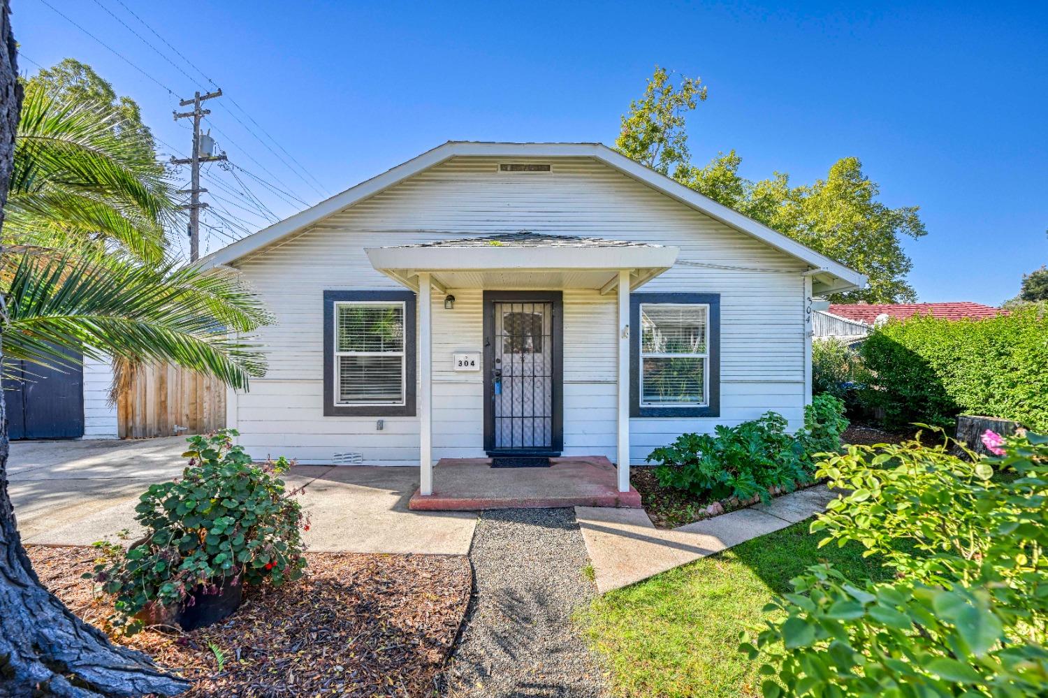Coloma Street, Folsom, California image 2