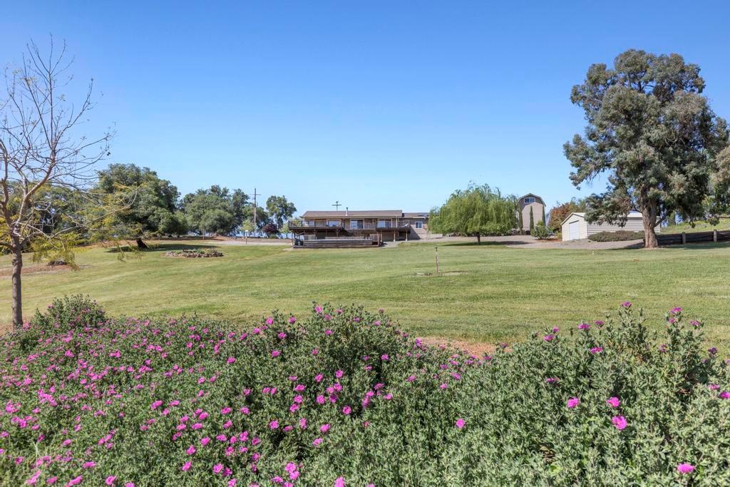 Detail Gallery Image 6 of 64 For 11147 Township, Browns Valley,  CA 95918 - 3 Beds | 2 Baths