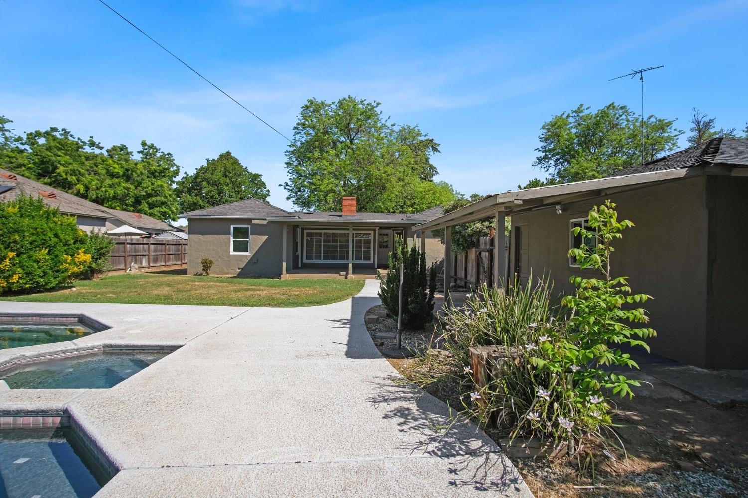 Locust Street, Modesto, California image 24