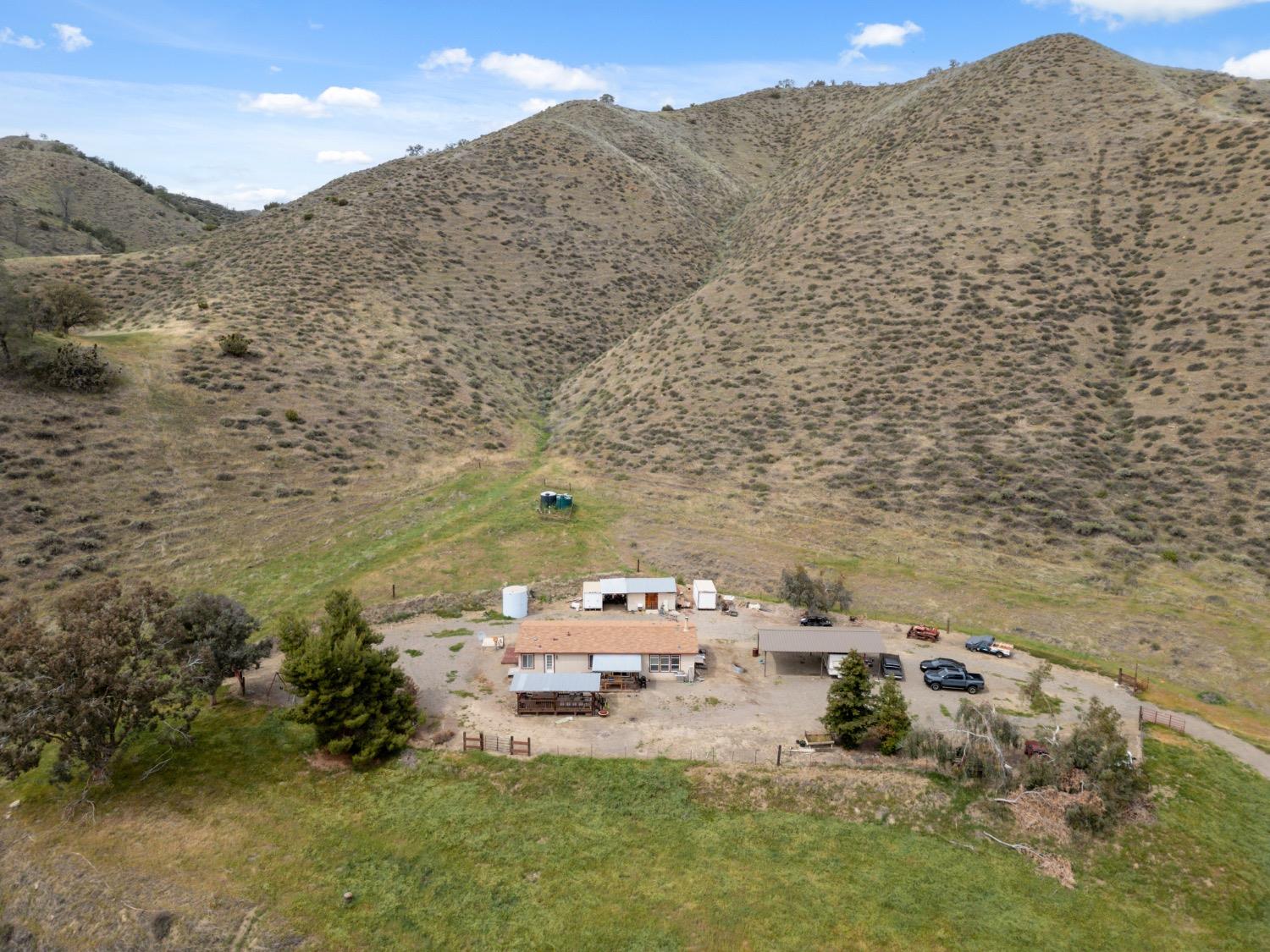 Los Gatos Creek Road, Coalinga, California image 11