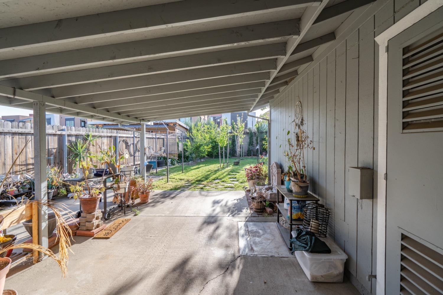 Jan Marie Way, Elk Grove, California image 19