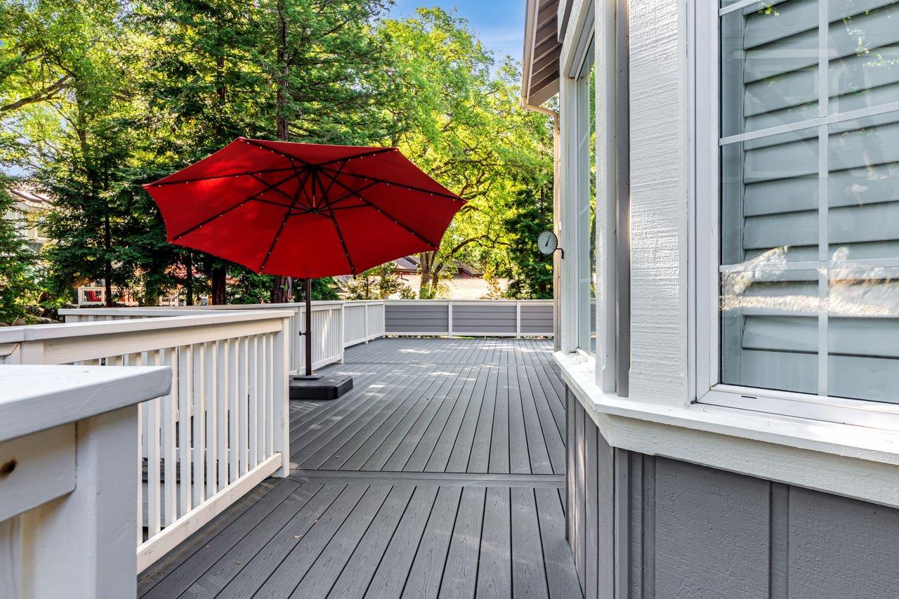 Detail Gallery Image 54 of 66 For 13672 Strawberry Cir, Penn Valley,  CA 95946 - 3 Beds | 2/1 Baths