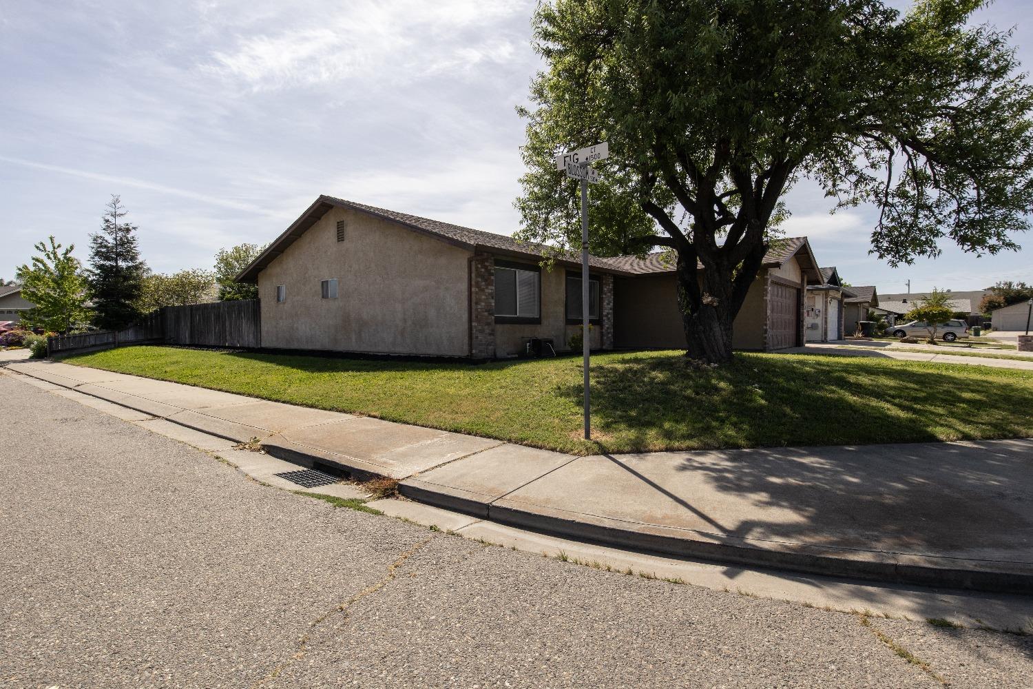 Detail Gallery Image 30 of 34 For 302 Blossom Dr, Ripon,  CA 95366 - 3 Beds | 2 Baths