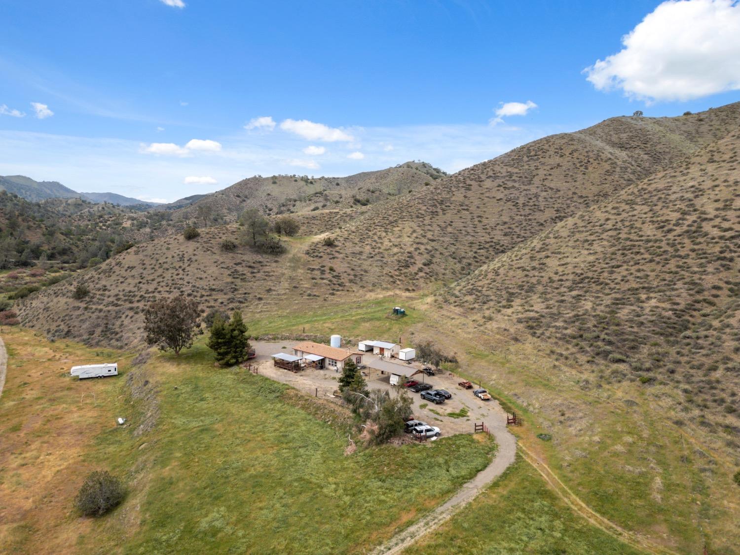 Los Gatos Creek Road, Coalinga, California image 12
