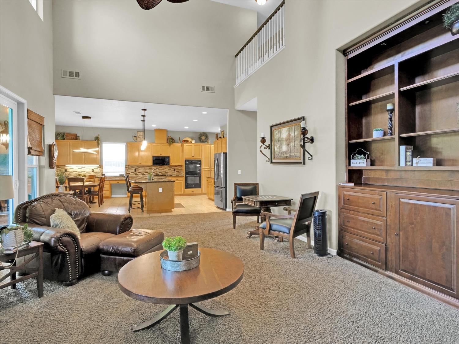 Detail Gallery Image 15 of 73 For 661 Simeon Ct, Ripon,  CA 95366 - 5 Beds | 3 Baths
