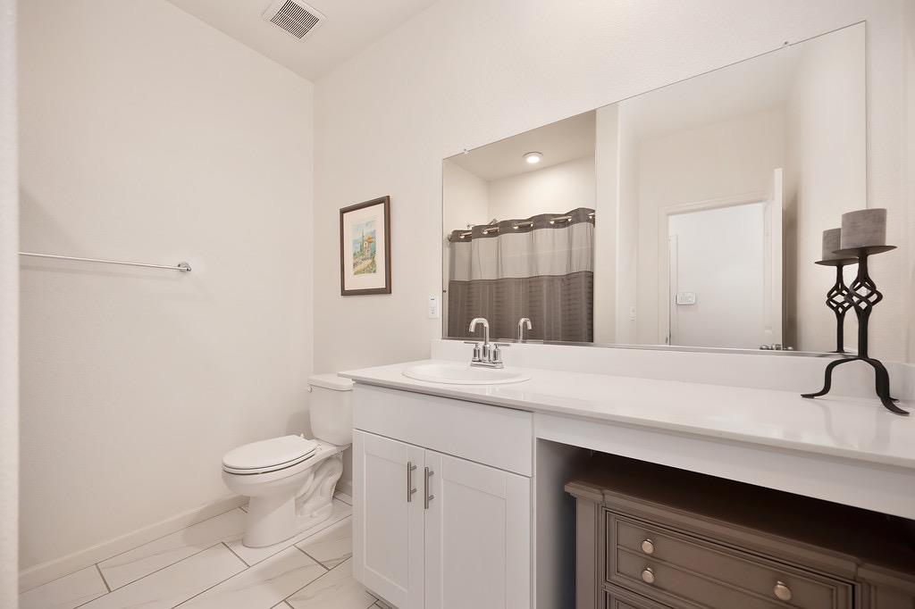 Detail Gallery Image 22 of 33 For 7457 Sobon Ln, Rancho Murieta,  CA 95683 - 3 Beds | 3 Baths