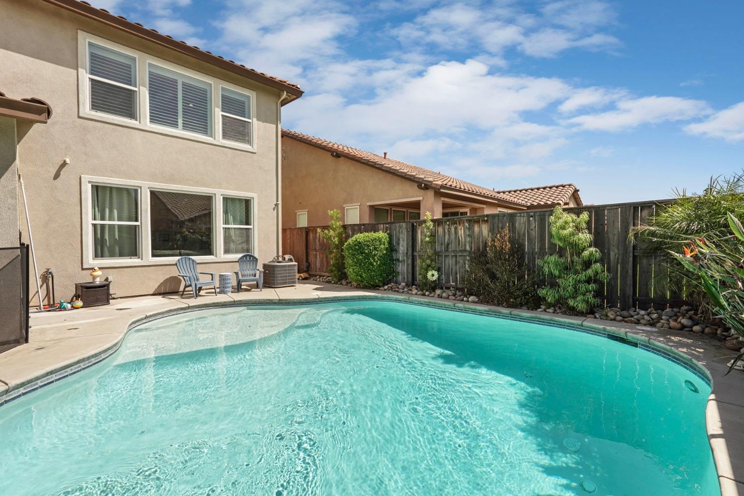 Detail Gallery Image 49 of 52 For 208 Isabella Dr, Lodi,  CA 95240 - 4 Beds | 3 Baths