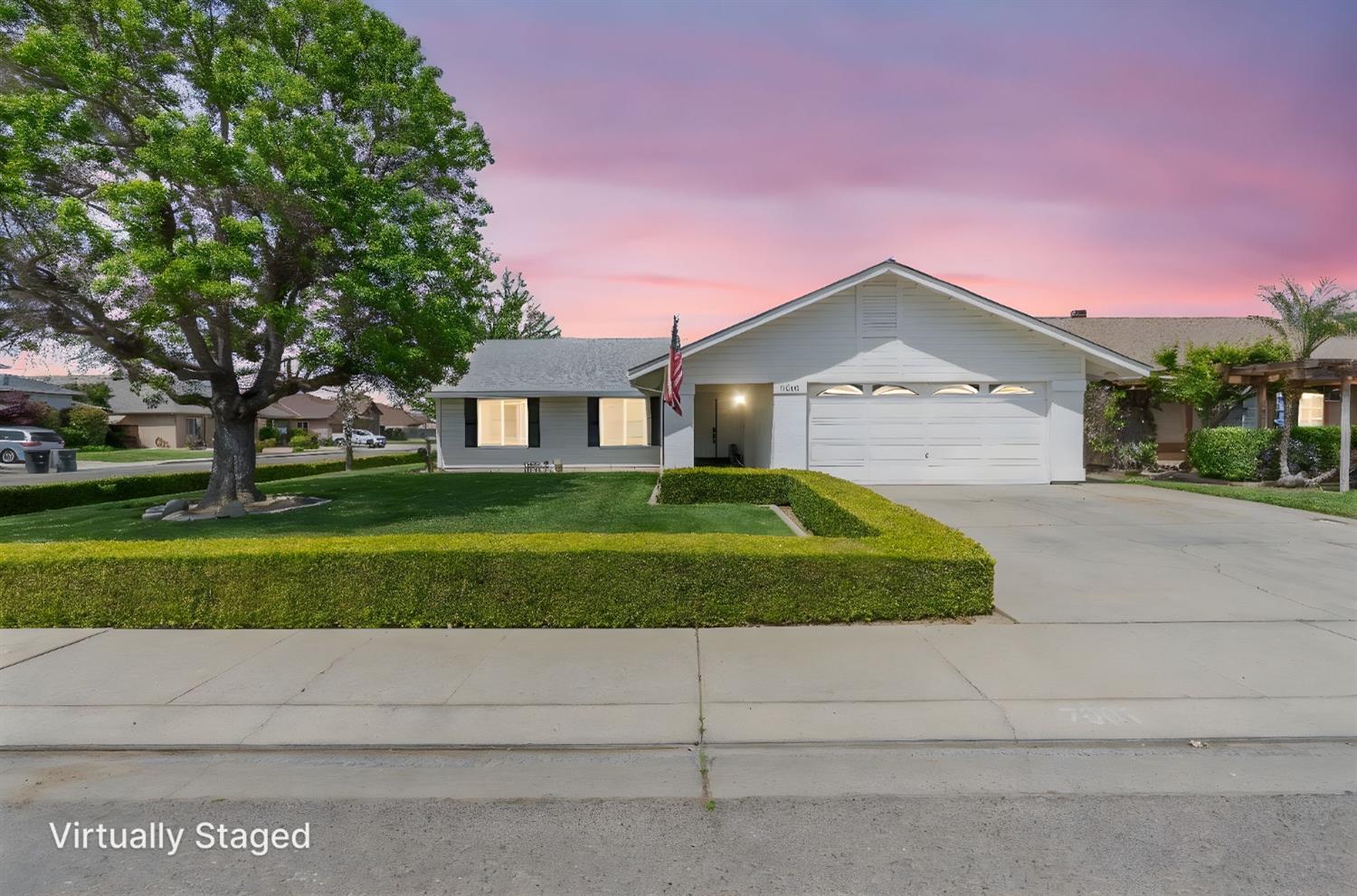 Detail Gallery Image 2 of 29 For 7001 White Pine Way, Hughson,  CA 95326 - 3 Beds | 2 Baths