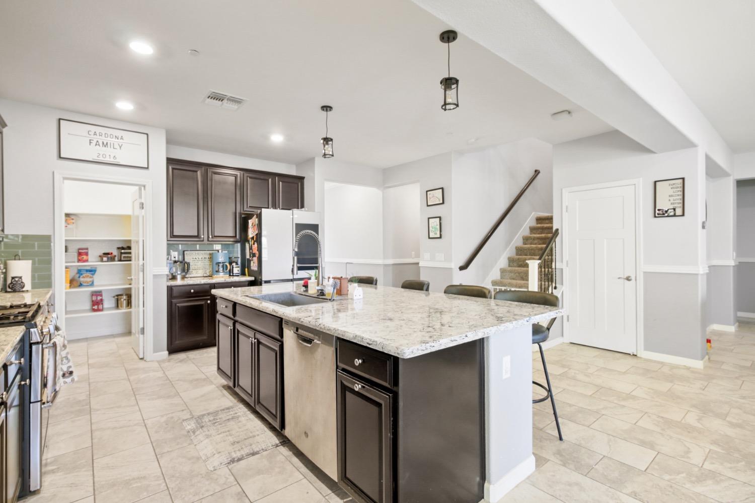 Evanston Way, Rancho Cordova, California image 14