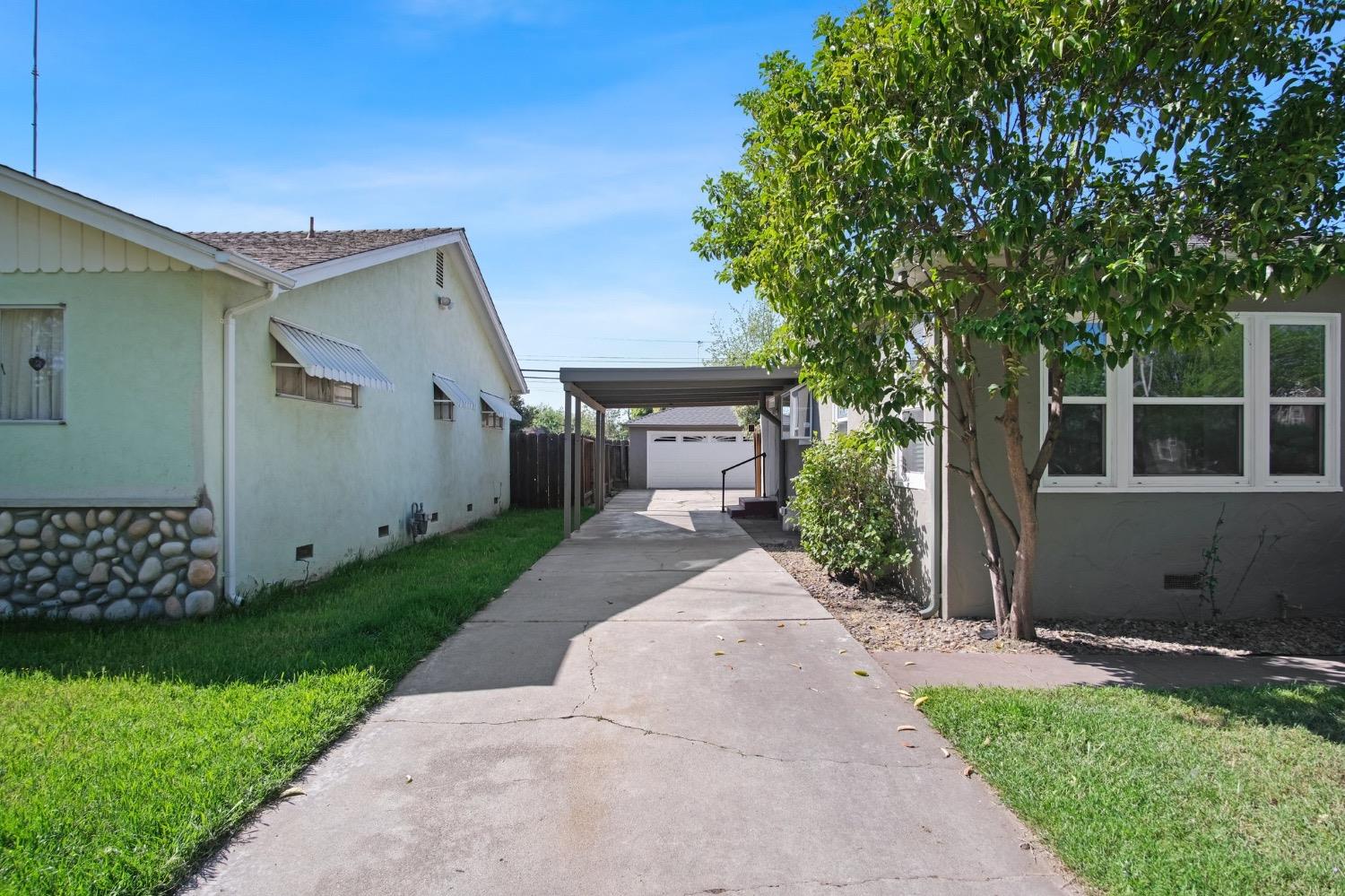 Locust Street, Modesto, California image 2