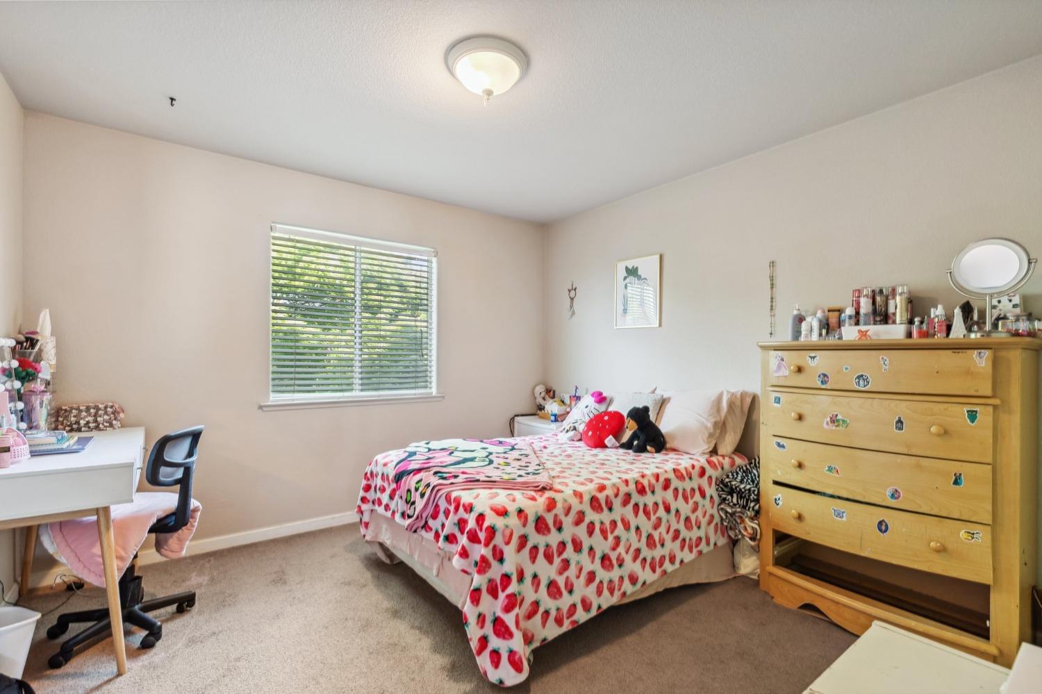 Detail Gallery Image 14 of 37 For 748 Heron Dr, Los Banos,  CA 93635 - 5 Beds | 3 Baths