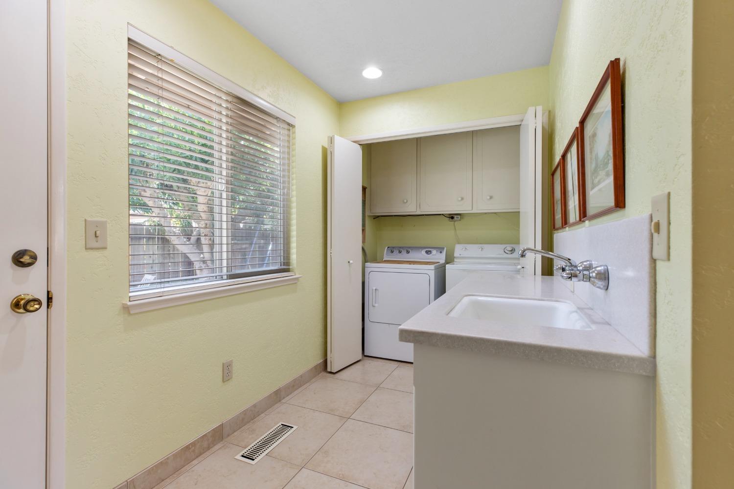 Detail Gallery Image 18 of 50 For 928 Terrace Pl, Modesto,  CA 95350 - 3 Beds | 2 Baths